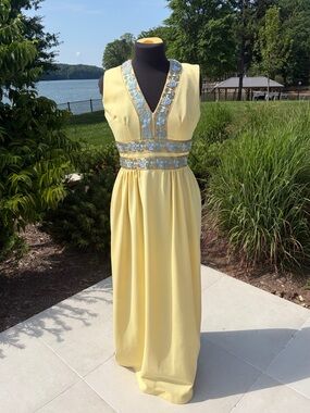 Vintage 70s Pastel Yellow Prairie Maxi Dress Small Boho Embroidered Cottagecore